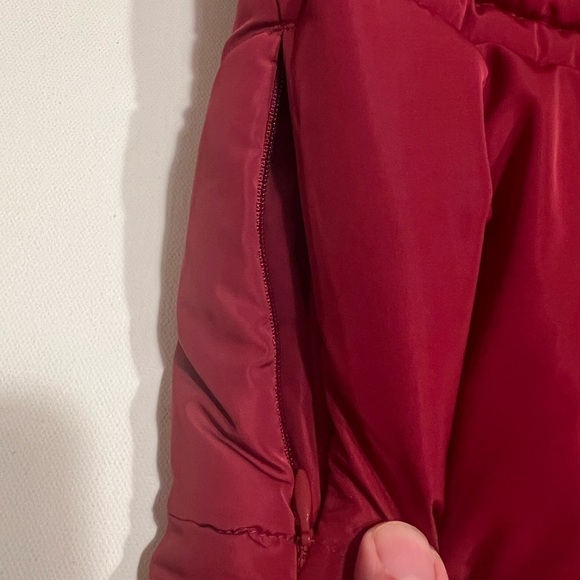 NWT Amazon Essentials Men's Red Thick Puffer‎ Vest Size L🔥🔥 MSRP $50 (B3) - Picture 3 of 8